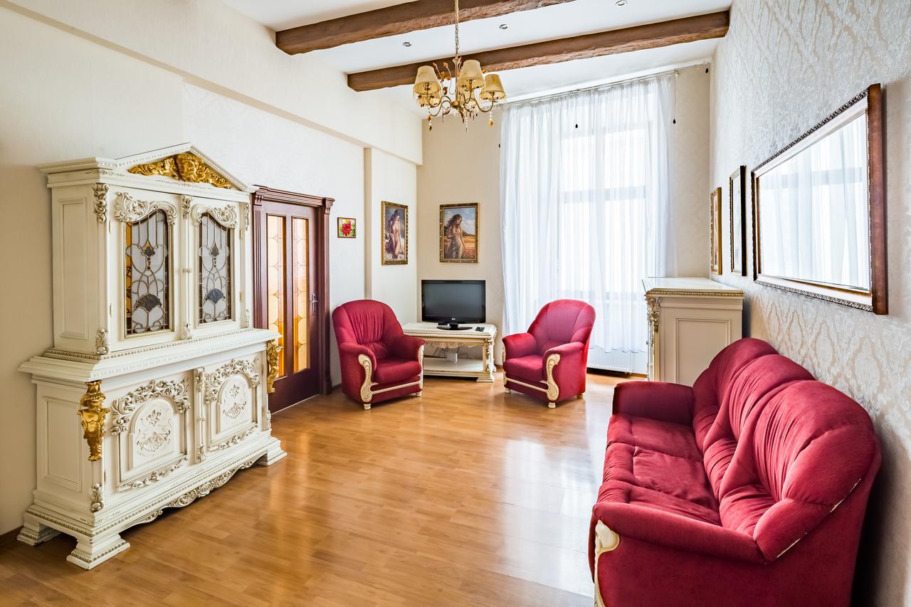 2 Virmens'Ka Apartment Λβιβ Εξωτερικό φωτογραφία