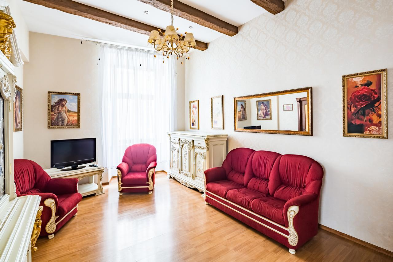2 Virmens'Ka Apartment Λβιβ Εξωτερικό φωτογραφία