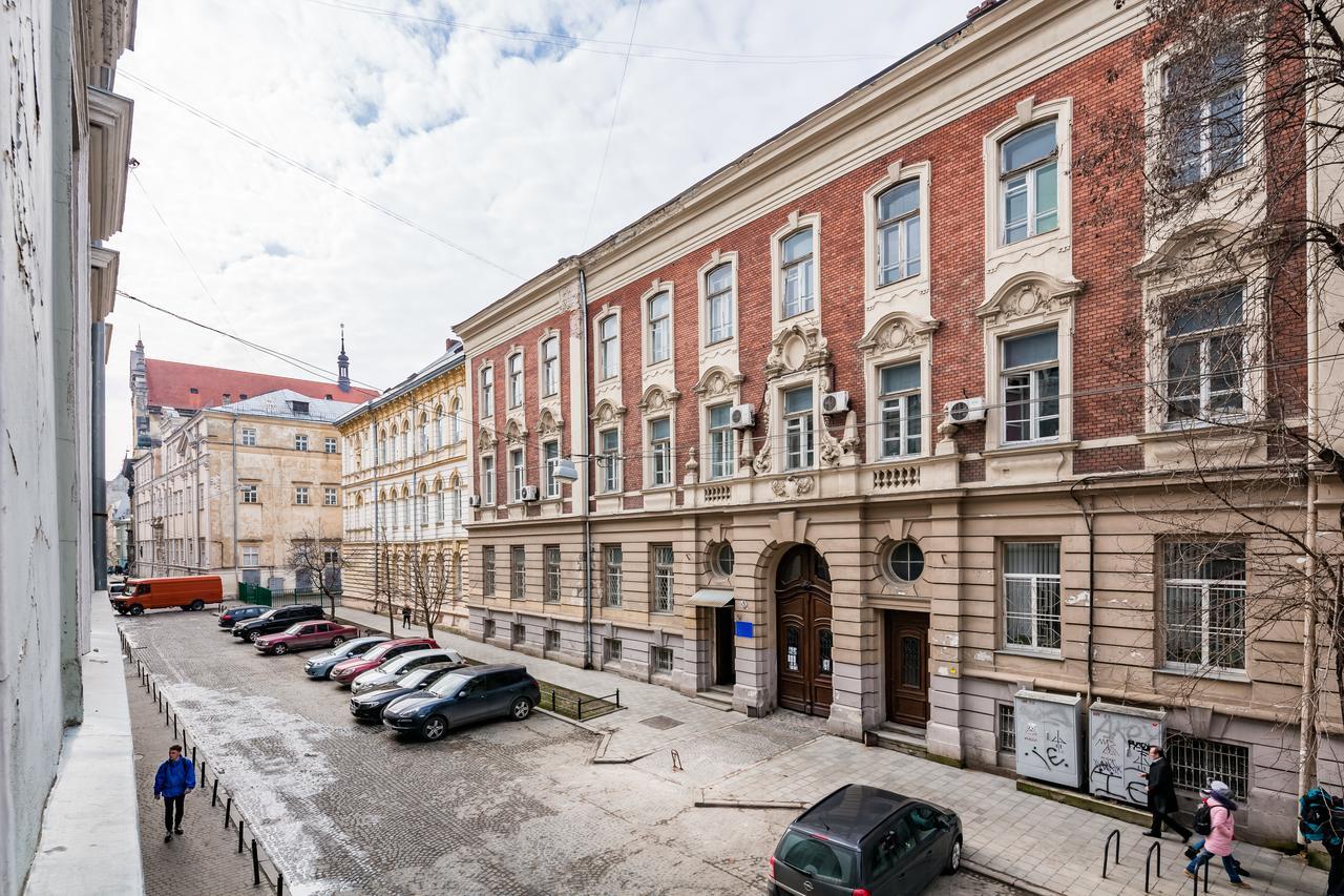 2 Virmens'Ka Apartment Λβιβ Εξωτερικό φωτογραφία